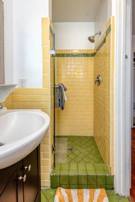 Hébergement de vacances Hollywood Vibes: Luxury 3br In Trendy West La *