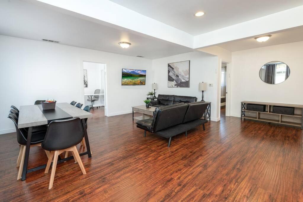 Hollywood Vibes: Luxury 3br In Trendy West La Hébergement de vacances